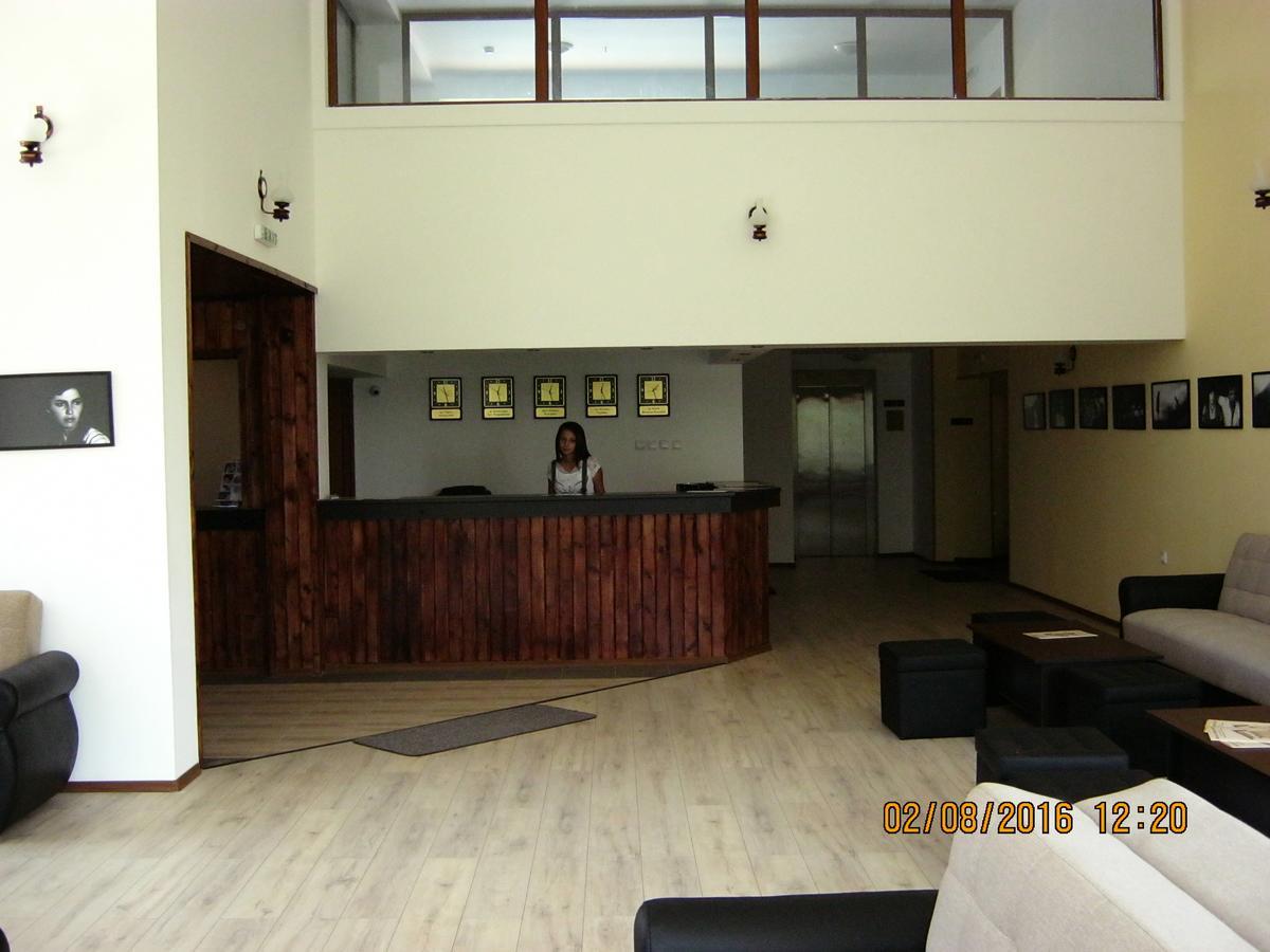 Motel Koziyat Rog Malko Tŭrnovo Exterior foto